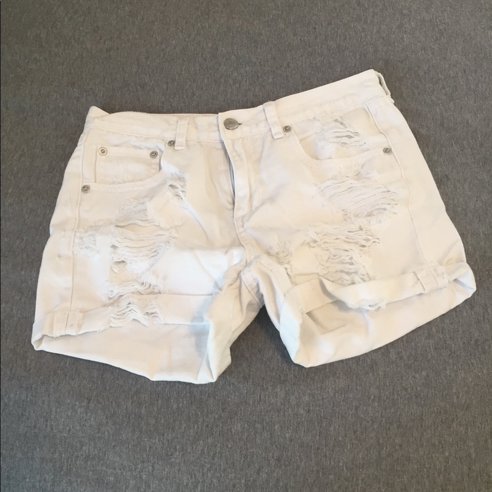 White high waisted distressed shorts